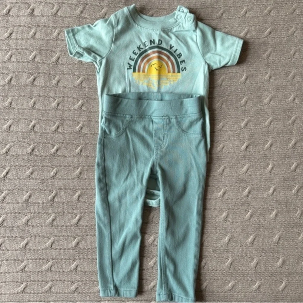 EUC Garanimals Baby Girl Outfit Set, Teal “Weekend Vibes”, 12 Months
